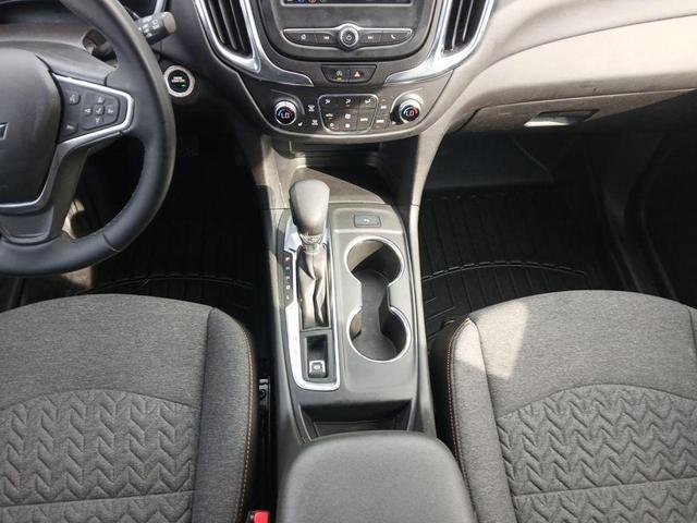 Photo of 2023 Blue Glow Metallic Chevrolet Equinox