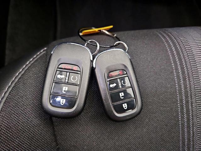Photo of 2025 Red Honda Civic Hybrid