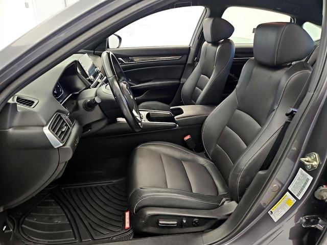 Photo of 2019 Gray Honda Accord