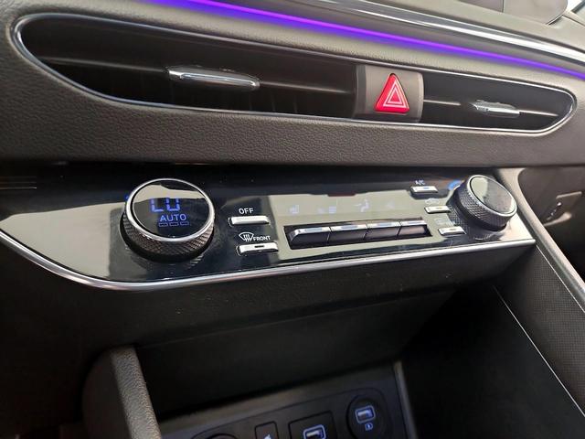 Photo of 2023 Red Hyundai SONATA