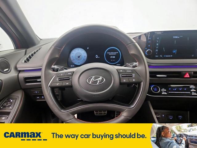 Photo of 2023 Red Hyundai SONATA