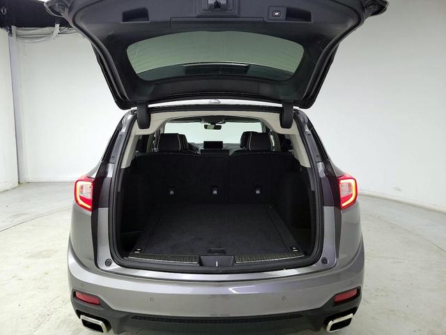 Photo of 2023 Silver Acura RDX