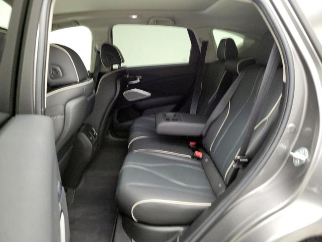 Photo of 2023 Silver Acura RDX