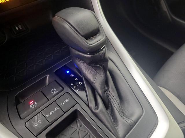 Photo of 2019 Blue Toyota RAV4