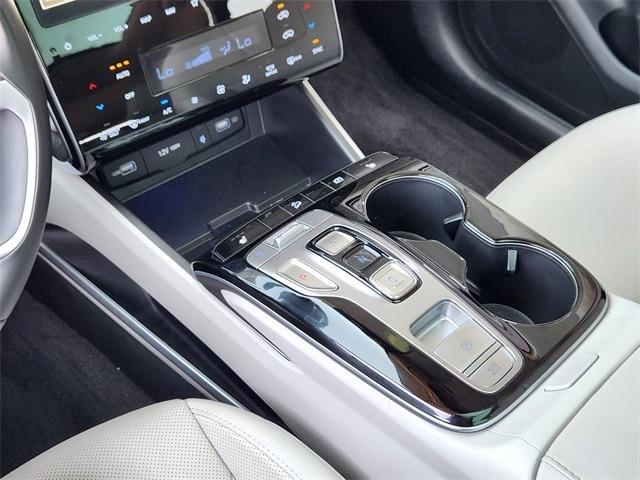 Photo of 2024 Black Pearl Hyundai TUCSON Hybrid
