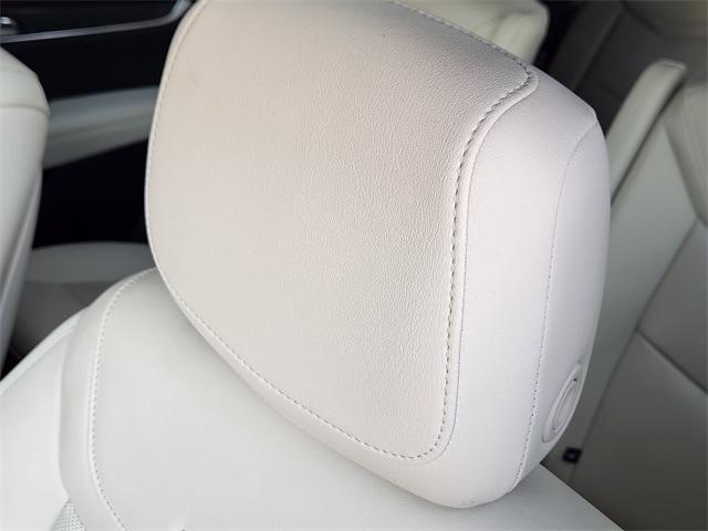 Photo of 2023 Wilder Metallic Cadillac XT6