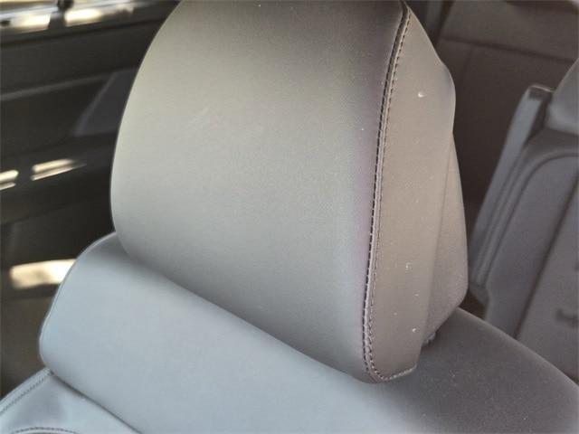 Photo of 2025 Green Hyundai SANTA FE