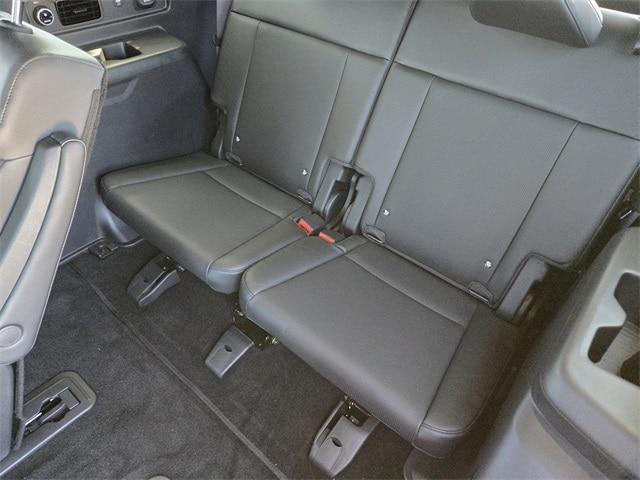 Photo of 2025 Green Hyundai SANTA FE
