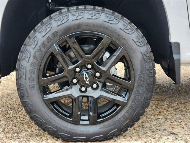 Photo of 2025 Summit White Chevrolet Silverado 1500