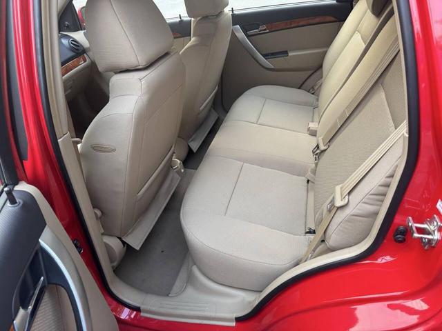 Photo of 2009 Red Chevrolet Aveo