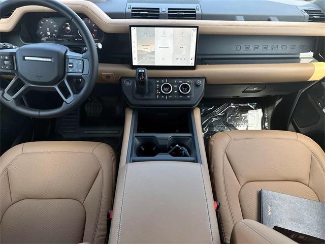 Photo of 2025 Fuji White Land Rover Defender