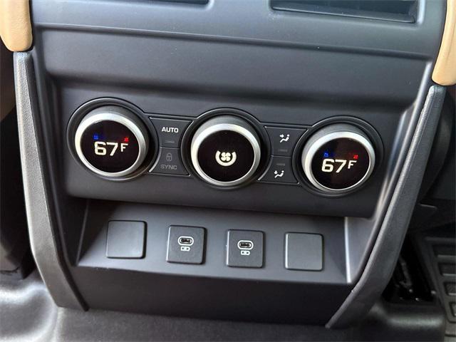 Photo of 2025 Fuji White Land Rover Defender