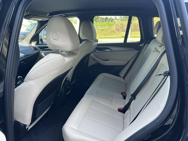 Photo of 2023 Jet Black BMW X3