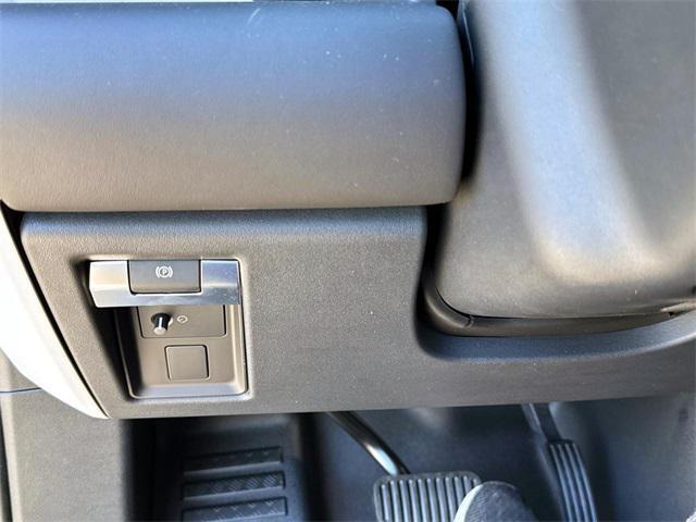Photo of 2025 Carpathian Grey Premium Metallic Land Rover Defender