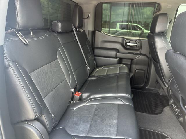 Photo of 2019 Silver Ice Metallic Chevrolet Silverado 1500