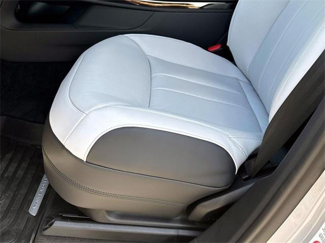 Photo of 2025 Borasco Grey Metallic Land Rover Range Rover Sport