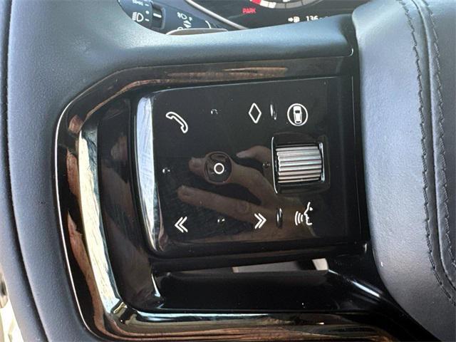Photo of 2024 White Land Rover Range Rover Sport