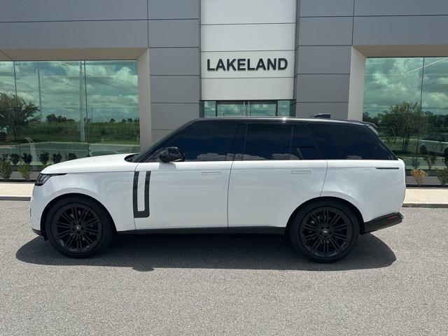 Photo of 2024 Land Rover Range Rover