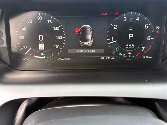 Photo of 2024 Varesine Blue Metallic Land Rover Discovery Sport