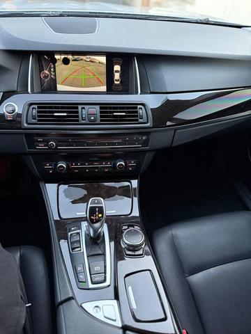 Photo of 2016 Silver BMW 535