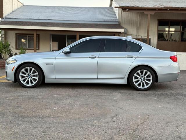 Photo of 2016 Silver BMW 535