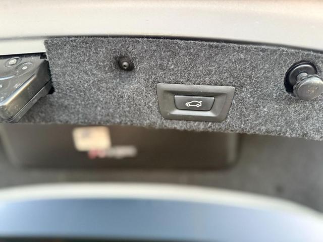 Photo of 2016 Silver BMW 535