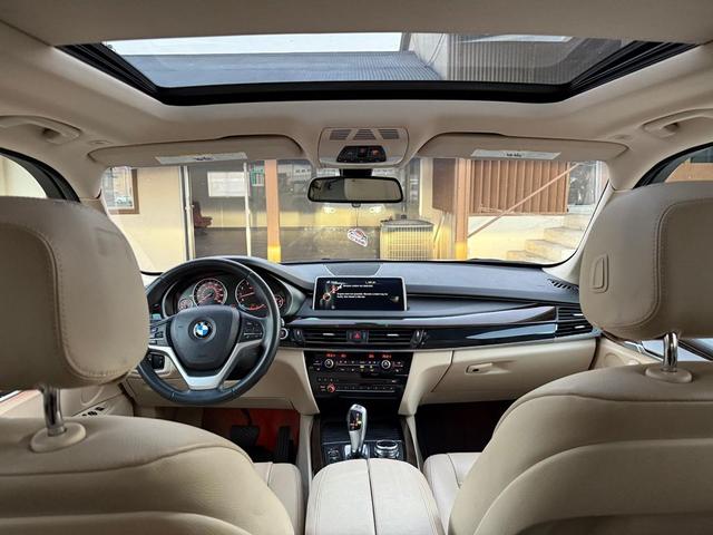 Photo of 2014 White BMW X5