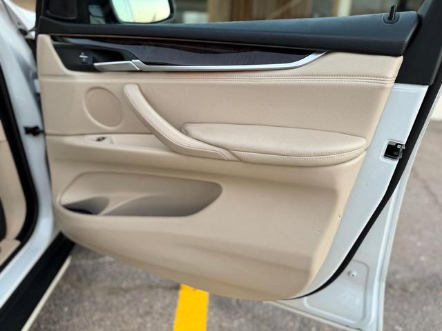 Photo of 2014 White BMW X5