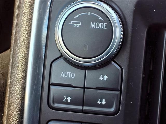 Photo of 2021 Summit White GMC Sierra 2500