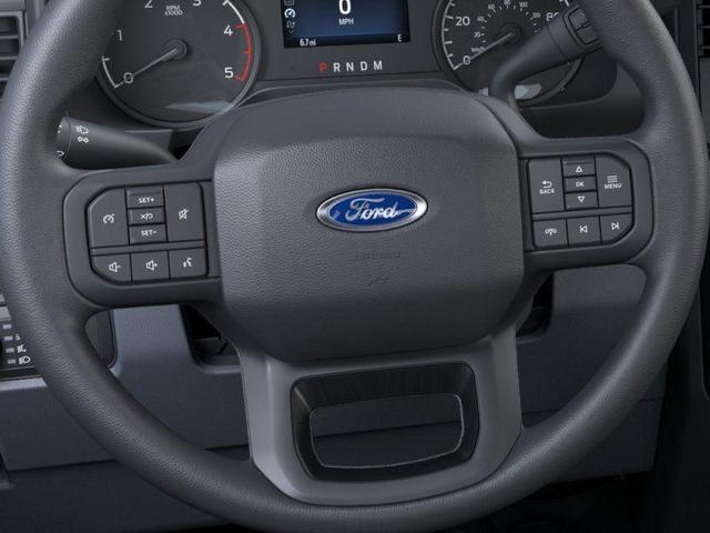 Photo of 2026 Oxford White Ford F-350