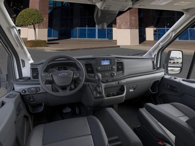 Photo of 2025 Oxford White Ford Transit-250