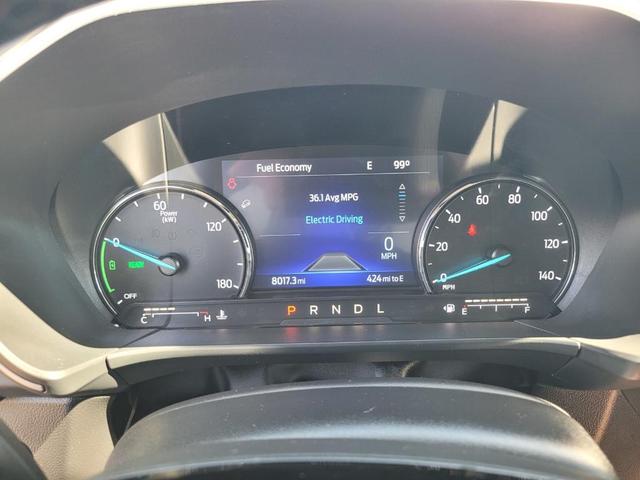 Photo of 2022 Carbonized Gray Metallic Ford Escape