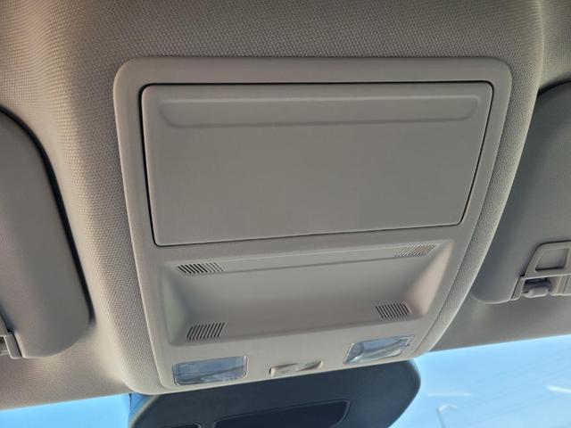 Photo of 2022 Carbonized Gray Metallic Ford Escape