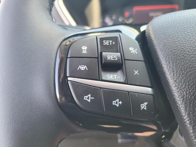 Photo of 2022 Carbonized Gray Metallic Ford Escape