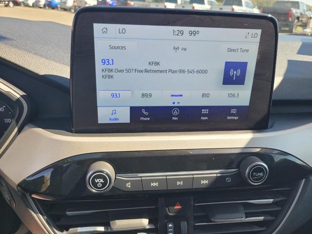Photo of 2022 Carbonized Gray Metallic Ford Escape