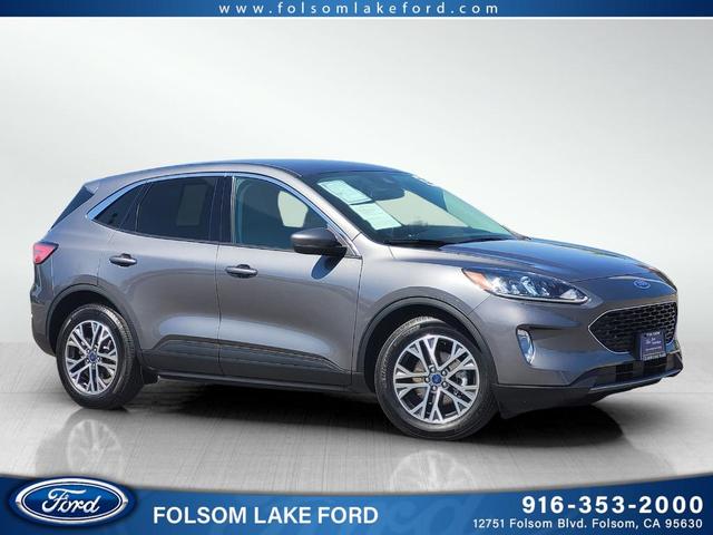 Photo of 2022 Carbonized Gray Metallic Ford Escape