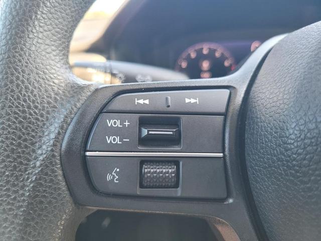 Photo of 2023 White Honda Accord
