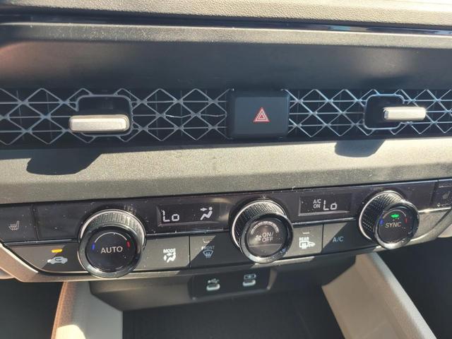Photo of 2023 White Honda Accord