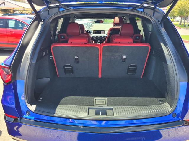 Photo of 2022 Blue Acura MDX