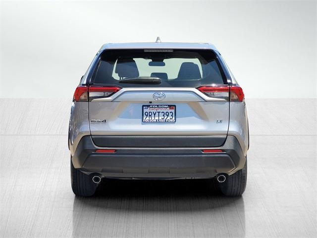 Photo of 2023 Silver Toyota RAV4