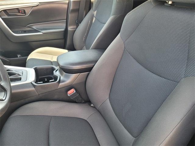 Photo of 2023 Silver Toyota RAV4