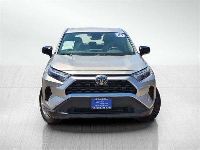 Photo of 2023 Silver Toyota RAV4