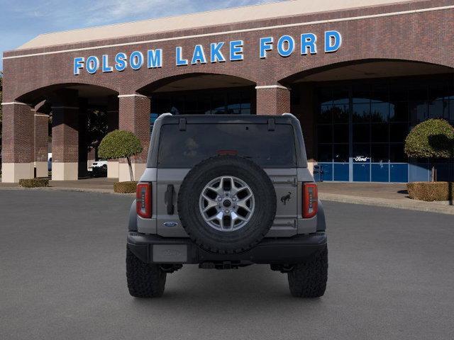Photo of 2025 Gray Metallic Ford Bronco