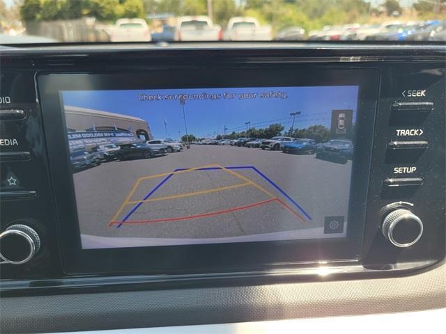 Photo of 2023 Glacial White Pearl Kia K5