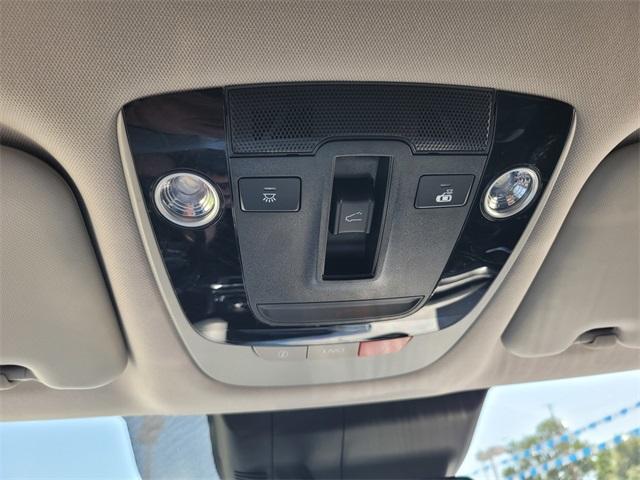 Photo of 2023 Neptune Blue Kia Seltos