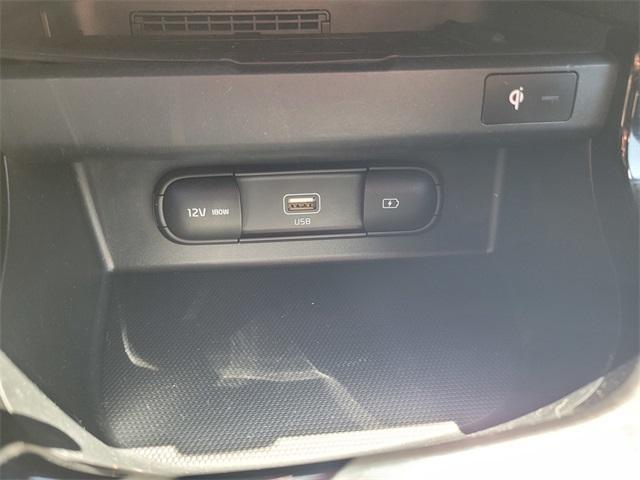 Photo of 2023 Neptune Blue Kia Seltos