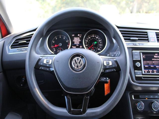 Photo of 2019 Orange Metallic Volkswagen Tiguan