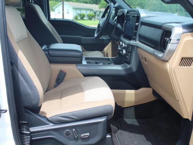 Photo of 2021 Oxford White Ford F-150