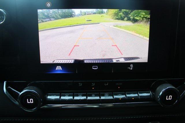Photo of 2023 Black Chevrolet Colorado