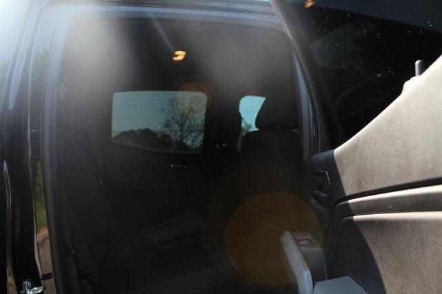 Photo of 2023 Black Chevrolet Colorado